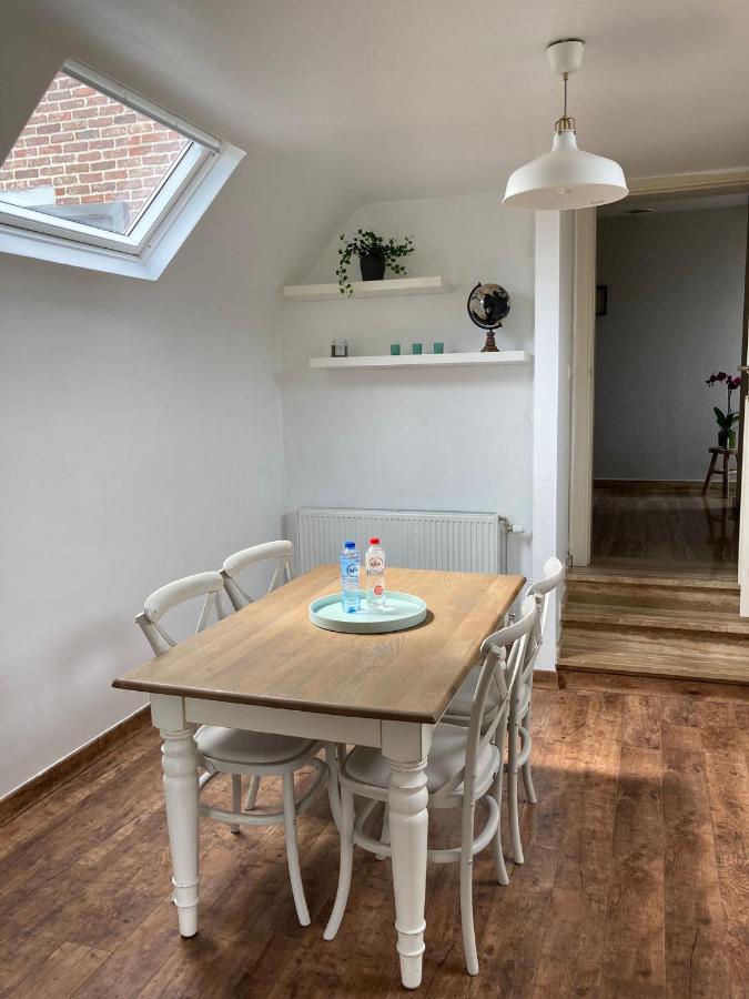 Rustig Appartement In Het Groen Met Terras Kontich Kültér fotó